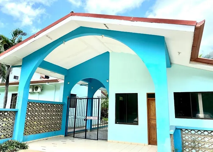 Coastal Comfort Spacious Second-floor Getaway Coco