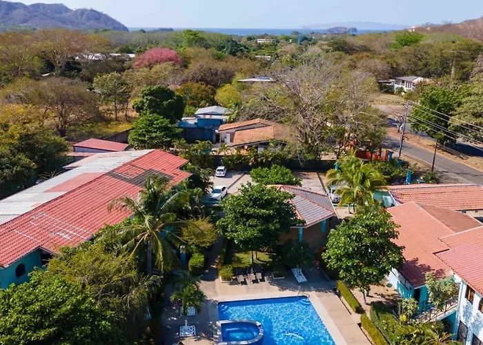 Coastal Comfort Spacious Second-floor Getaway Сasa de vacaciones *